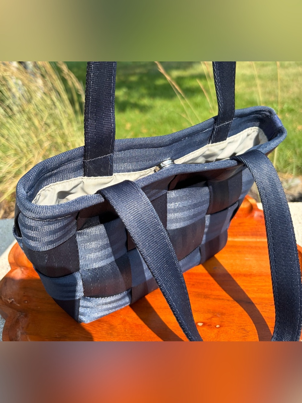 Vintage Harvey’s “The Original Detroit” Seatbelt Bag Small Tote Navy - Picture 5 of 15
